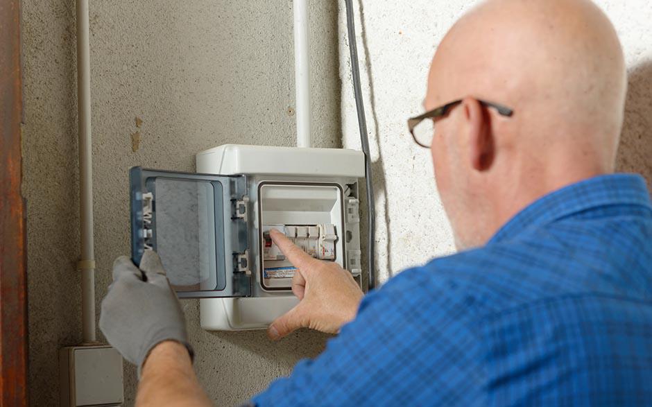 tarif électricien Les Lilas